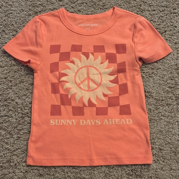 Size small: American Eagle baby tees, worn once or twice. - Picture 2 of 5